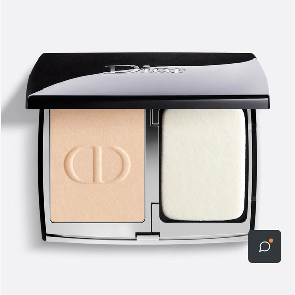 Dior Forever Natural Velvet Compact Foundation in Neautral - Picture 2 of 7